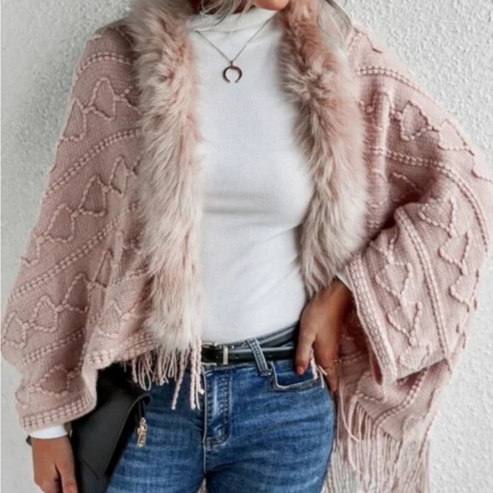 08 Cozy Vegan Fur Tassel Hem Open Front Cardigan Luxe - Picture 4 of 8